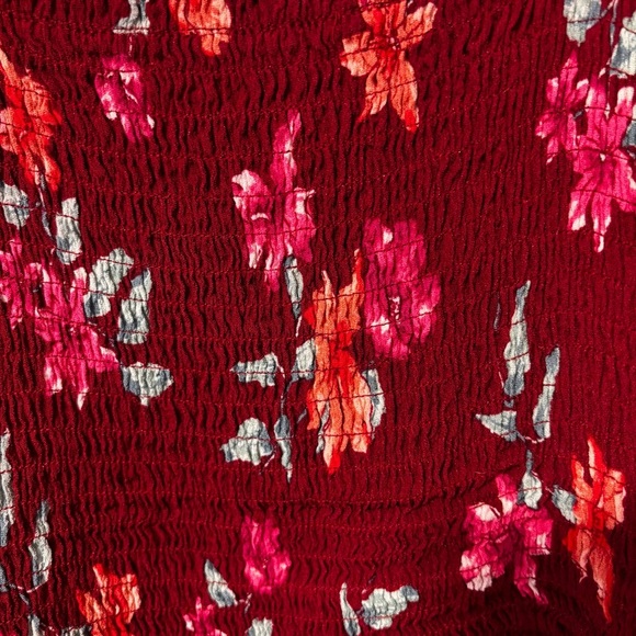 Laurel & Love | Smocked Floral Peplum Top | L - Picture 8 of 10